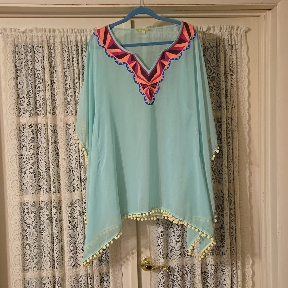 Gianni Bini Sheer Poncho Style Beach Coverup Size Medium